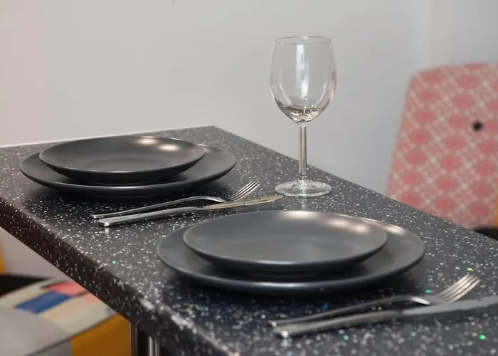 Metaxourgio 2 Bedroom Gem For Urban Explorers