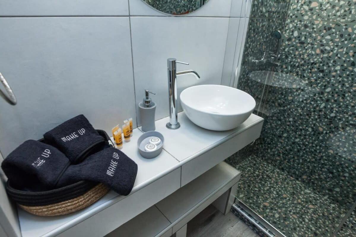 Metaxourgio 2 Bedroom Gem For Urban Explorers Athen