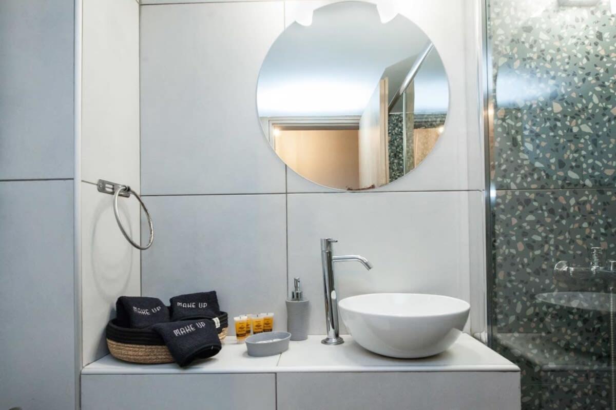 Metaxourgio 2 Bedroom Gem For Urban Explorers Apartment